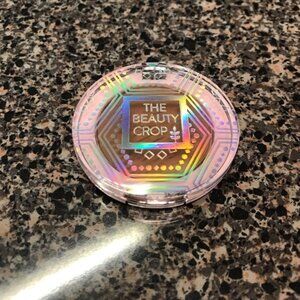 “THE BEAUTY CROP” BRONZER